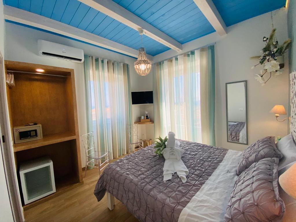 Fior Dei Carmeliti Rooms And Parking Tropea Extérieur photo