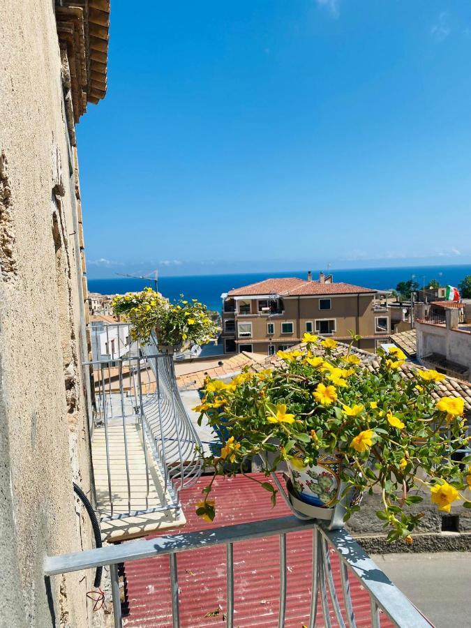 Fior Dei Carmeliti Rooms And Parking Tropea Extérieur photo